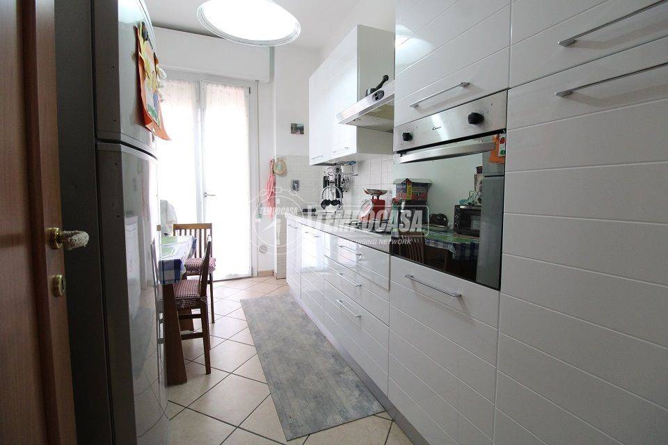 Appartamento a Reggio emilia in Via Bonifazio Asioli - Foto 3