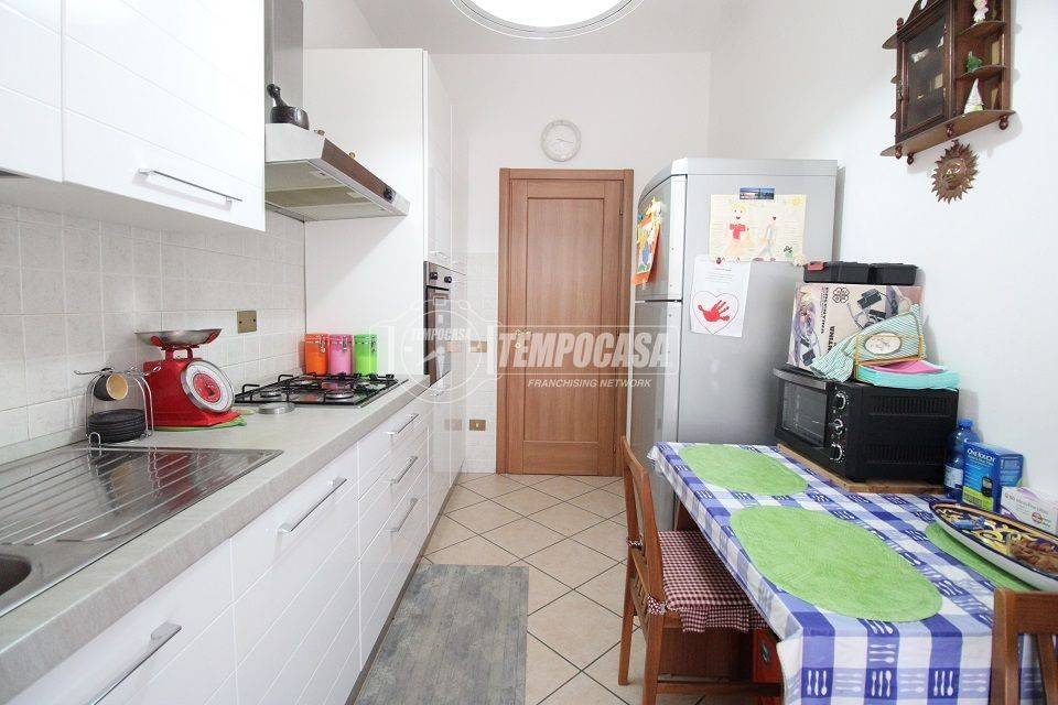 Appartamento a Reggio emilia in Via Bonifazio Asioli - Foto 5