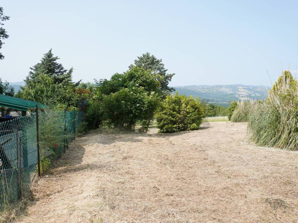 Appartamento a Gubbio in Via Nazzareno Petrini Rossi, 6 - Foto 3