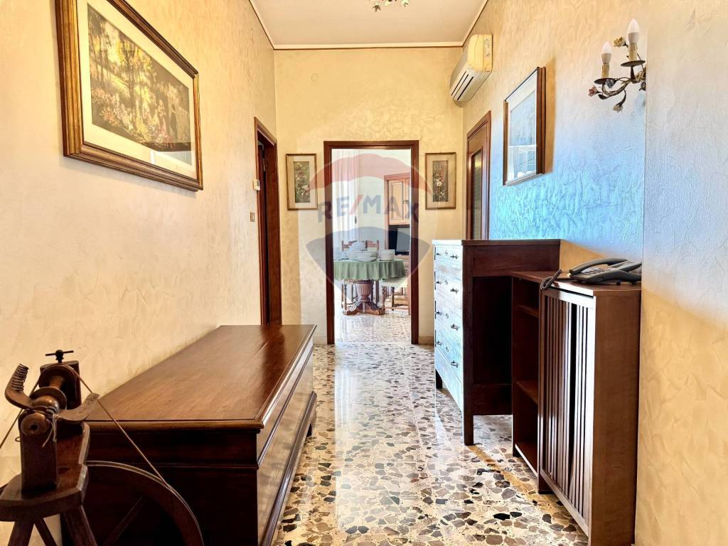 Appartamento a Reggio emilia in Via Emilia all'Ospizio, 68 - Foto 4