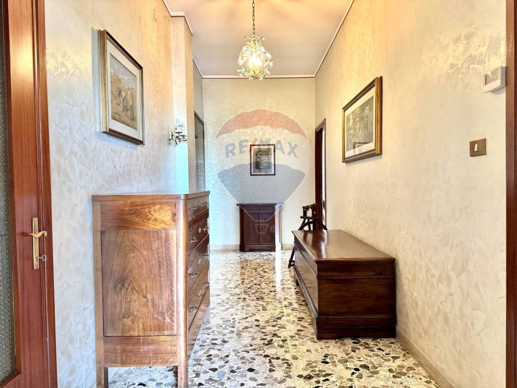 Appartamento a Reggio emilia in Via Emilia all'Ospizio, 68 - Foto 5