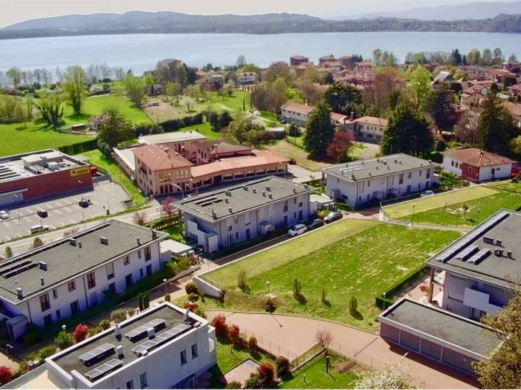 Appartamento a Gavirate in via calcinate, 7 - Foto 5