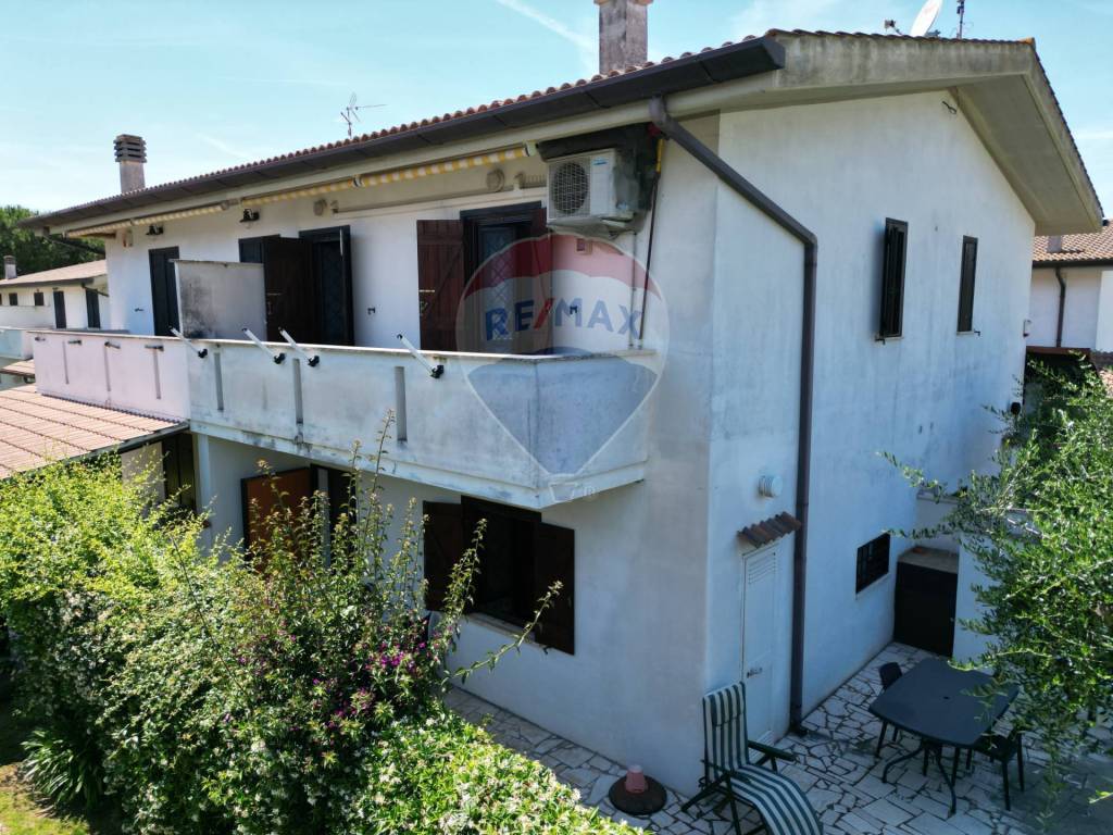 Villetta a schiera a Sabaudia in VIA DELLE FARNIE 103 - Foto 4