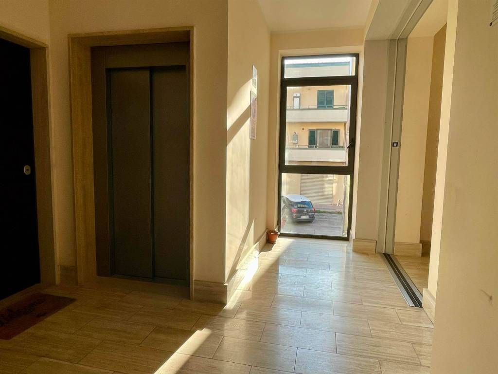 Immobile a Montecorvino pugliano in Via Giuseppe Ungaretti - Foto 2