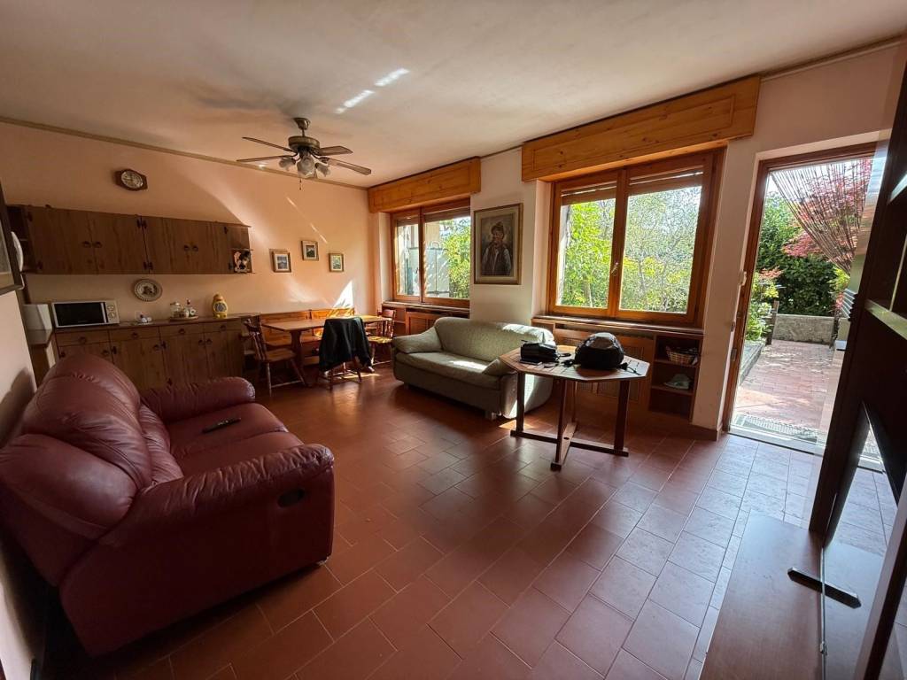 Appartamento a Baveno in Via Due Riviere - Foto 5
