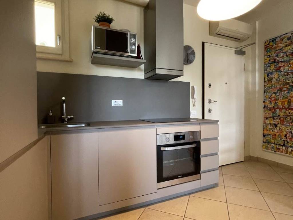 Appartamento a Pisa in Viale del Tirreno, 3 - Foto 2