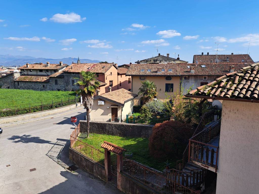 Appartamento a Erba in Via San Cassiano, 17 - Foto 3