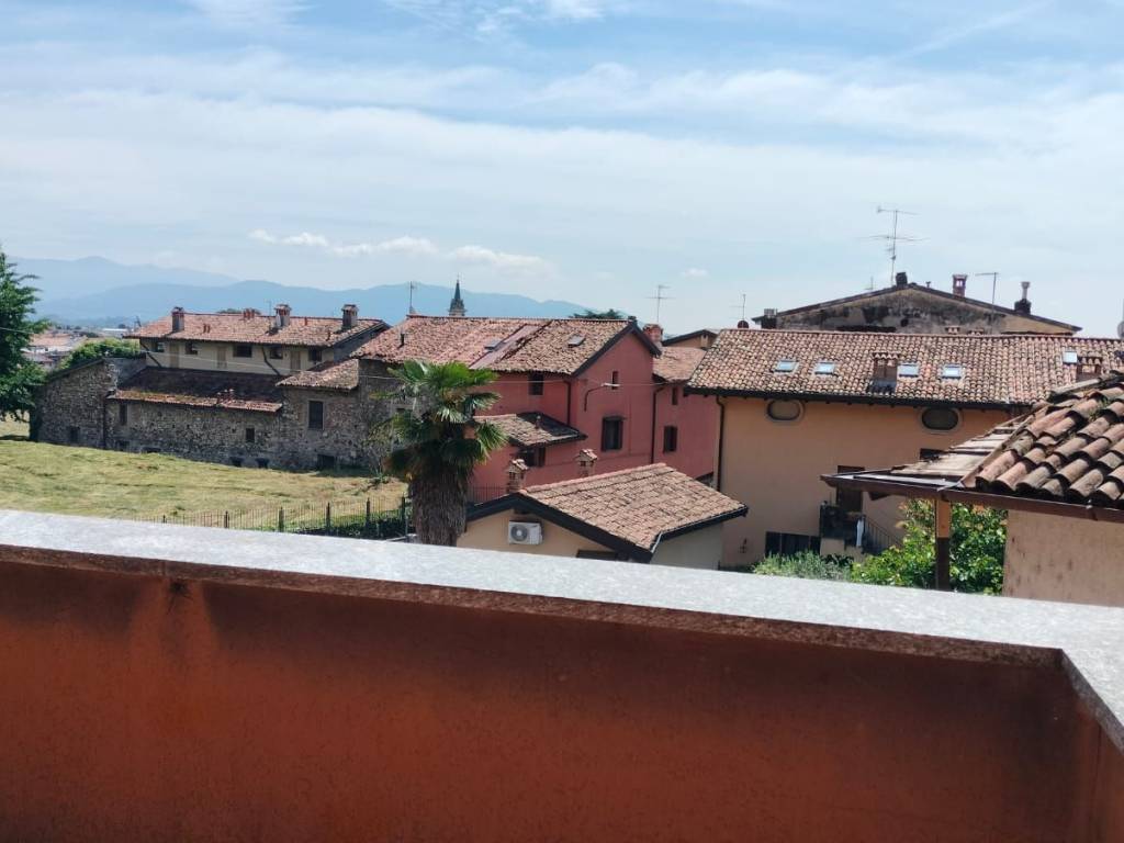 Appartamento a Erba in Via San Cassiano, 17 - Foto 4