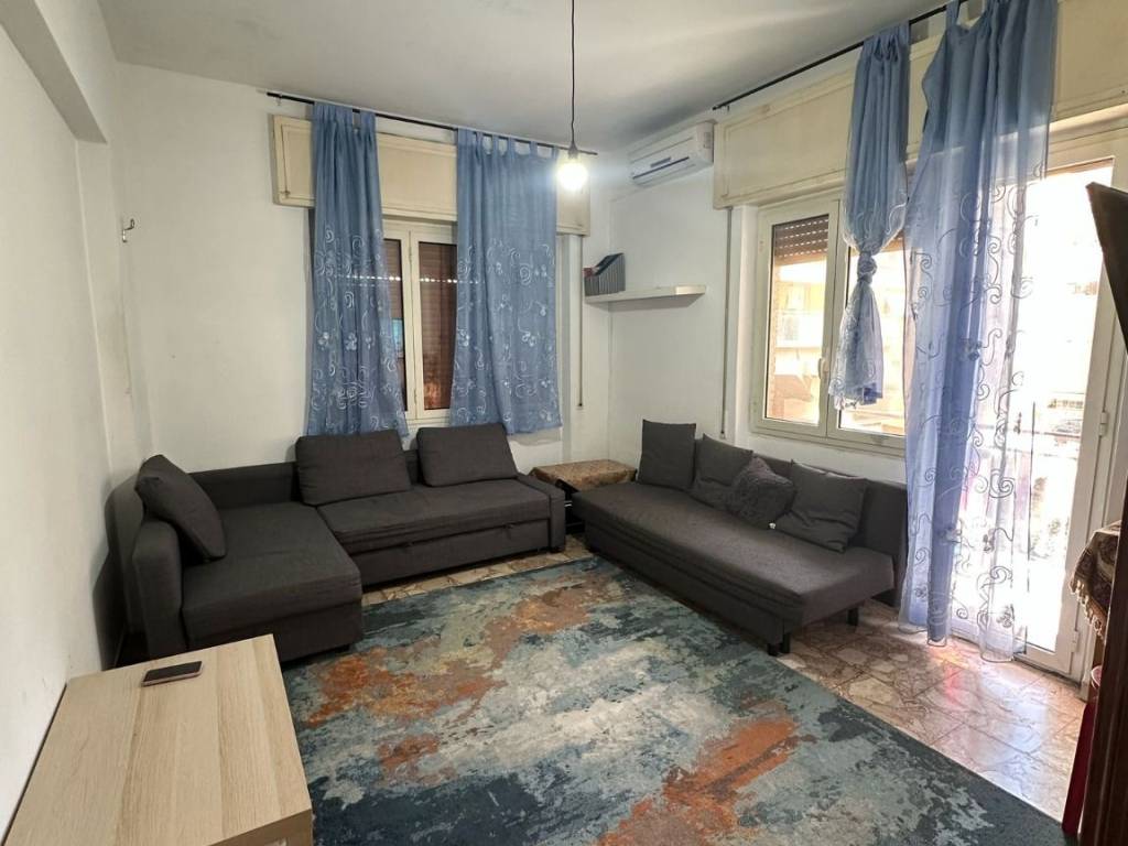 Appartamento a Roma in Viale della Venezia Giulia, 24 - Foto 1