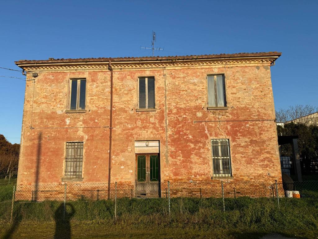 Villa a Alfonsine in Via Fiume Vecchio, 3 - Foto 2