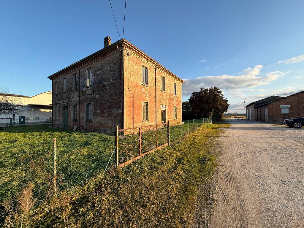 Villa a Alfonsine in Via Fiume Vecchio, 3 - Foto 4