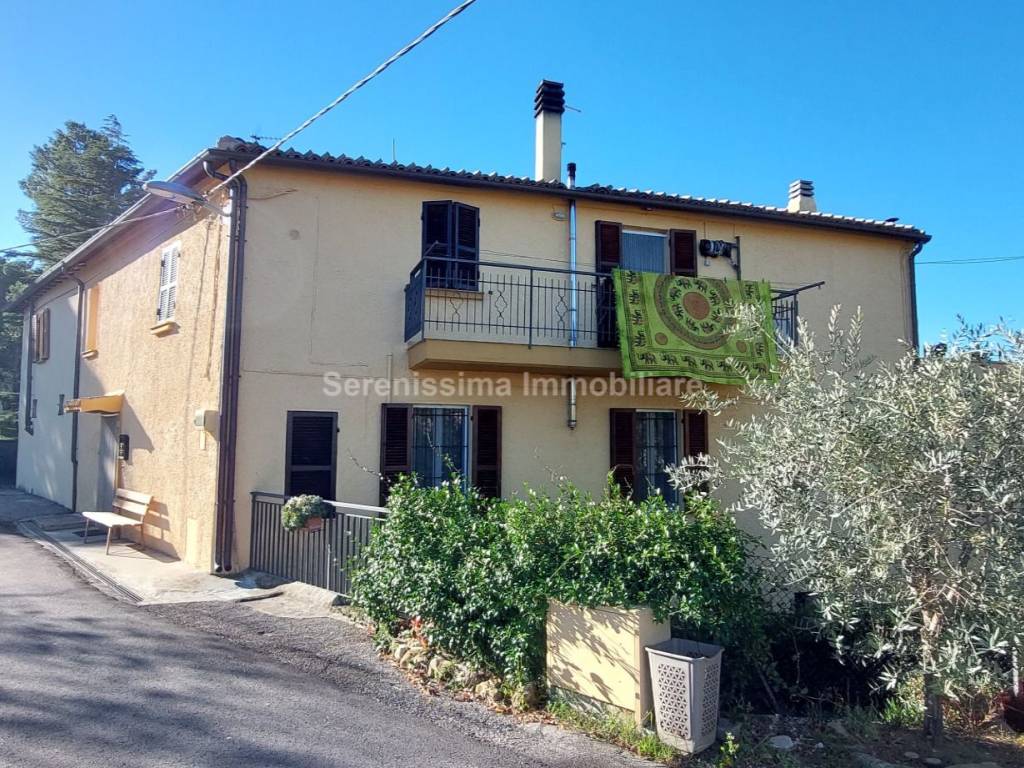 Casa indipendente a Vallefoglia - Foto 2