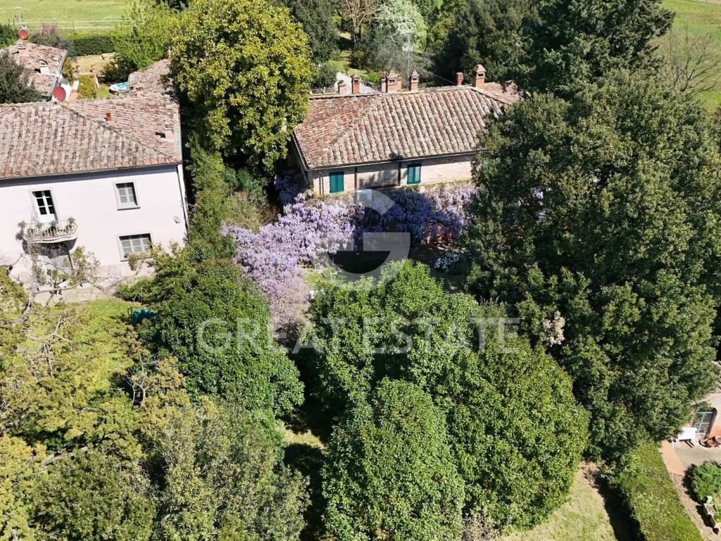 Rustico / casale a Foiano della chiana in Vicolo del Montepio - Foto 2
