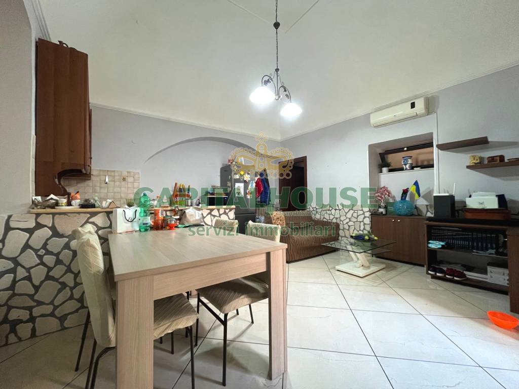 Appartamento a Santa maria capua vetere in Via Latina - Foto 5