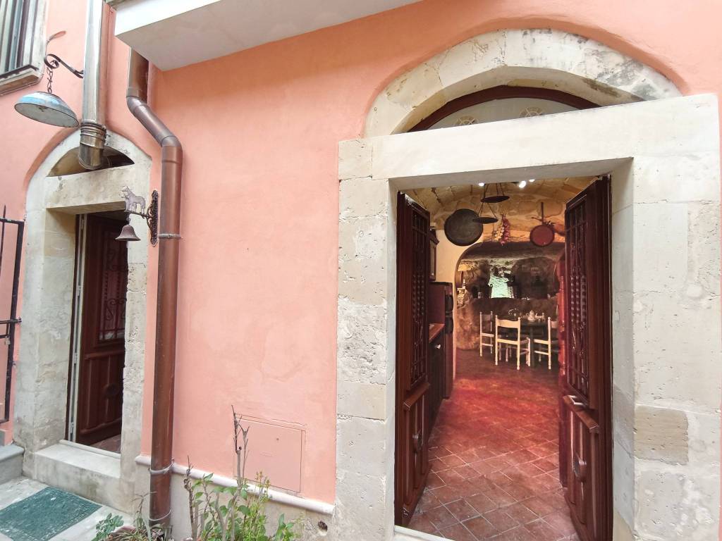 Casa indipendente a Palazzolo acreide in Ronco Pietro Micca, 10 - Foto 2