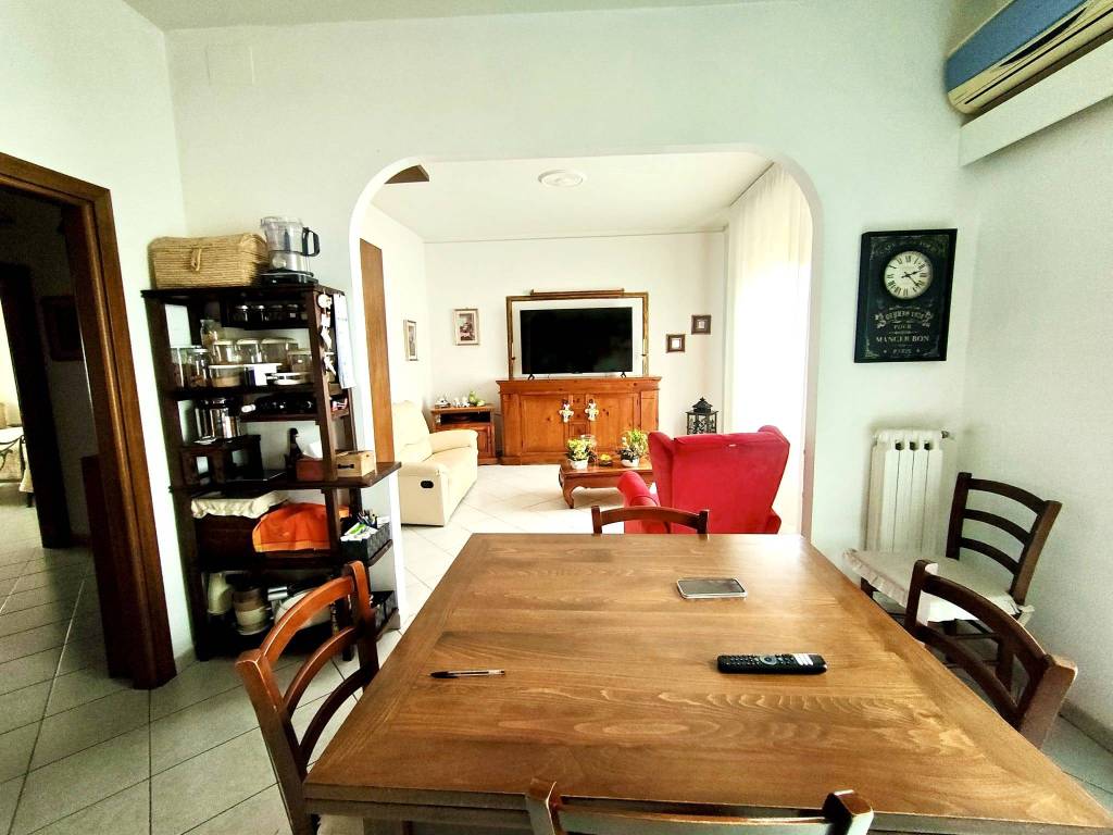 Appartamento a Prato in Via Giovanni Marradi - Foto 2