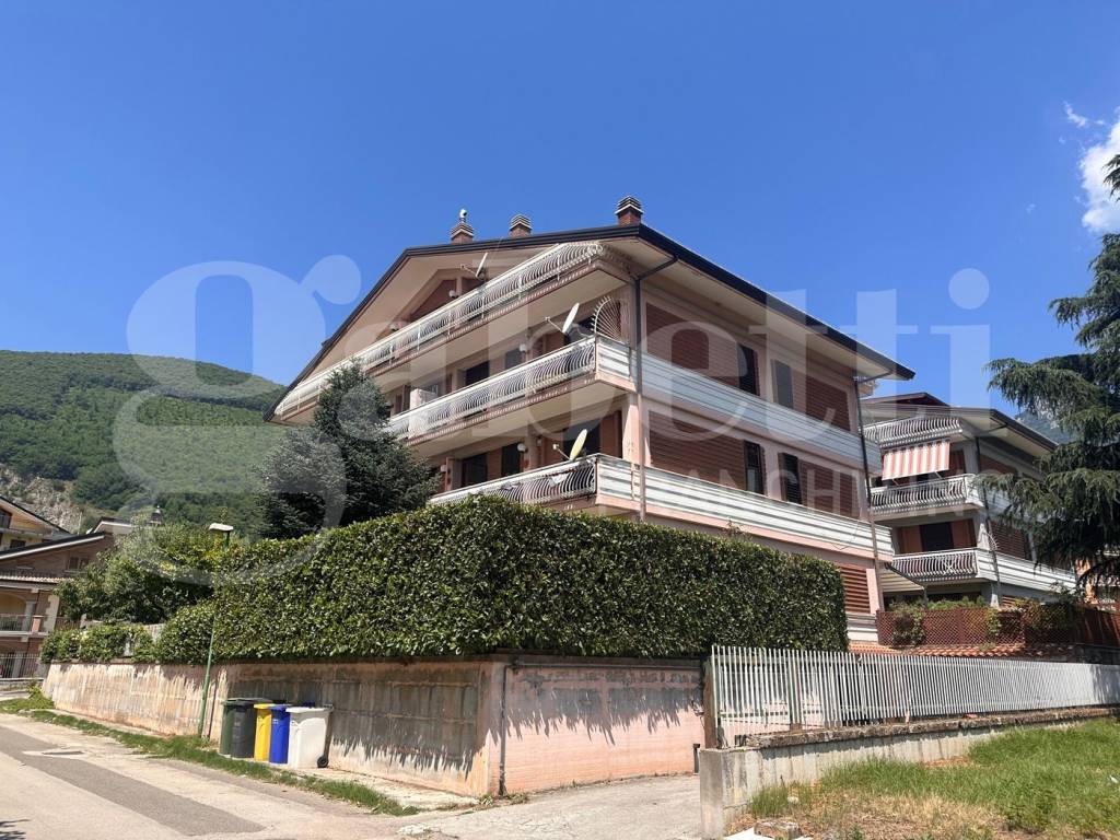 Appartamento a Mercogliano in Via Traversa , 41 - Foto 2