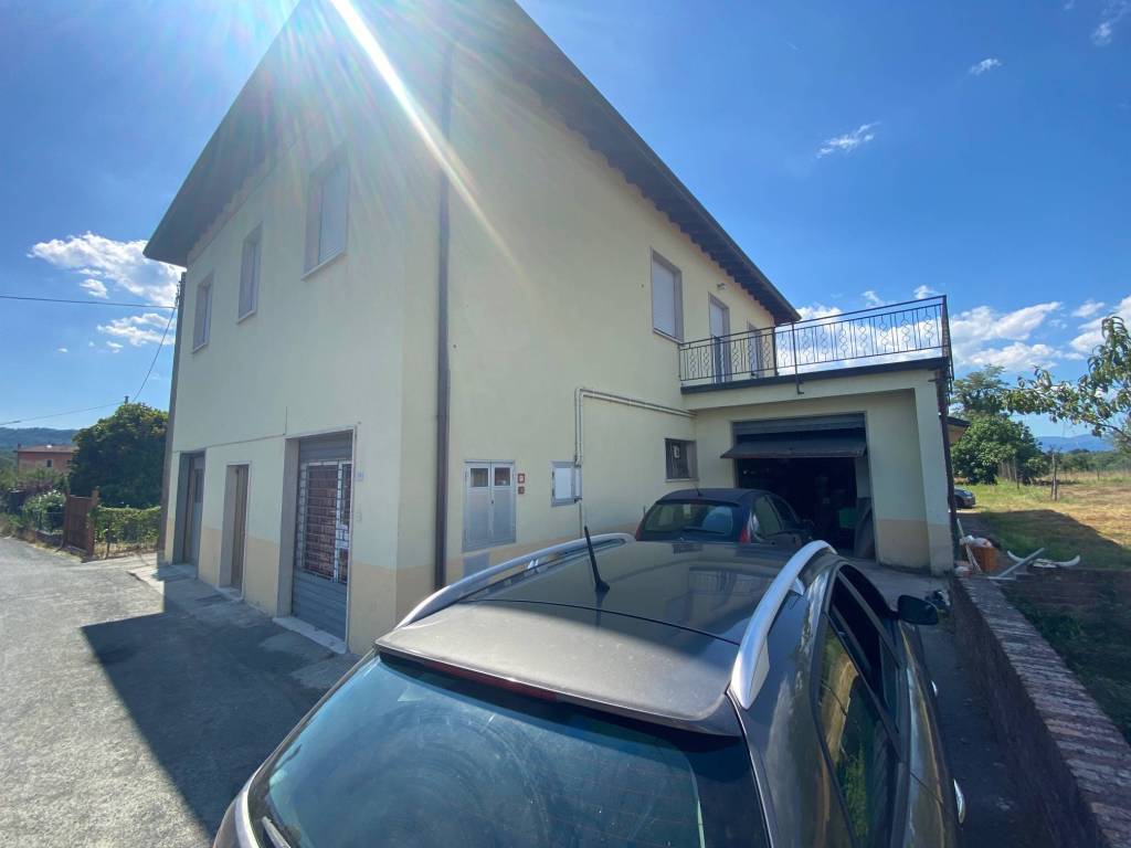 Villa a Villafranca in lunigiana in Via Piano di Virgoletta - Foto 3