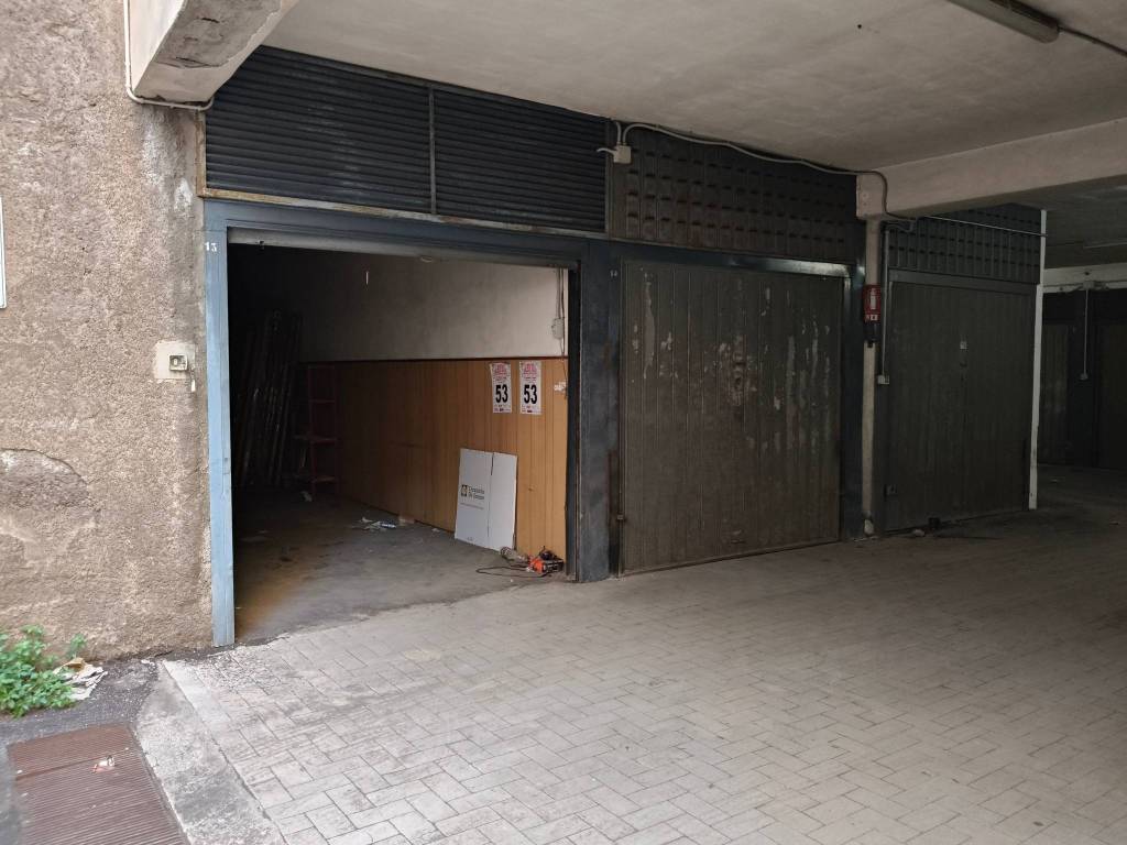 Box / garage a Catania in Via Pola - Foto 2