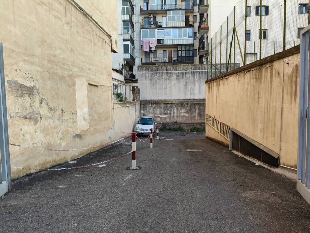Box / garage a Catania in Via Pola - Foto 3
