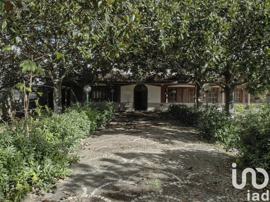 Villa a Aprilia in Via Pontina, 120 - Foto 4