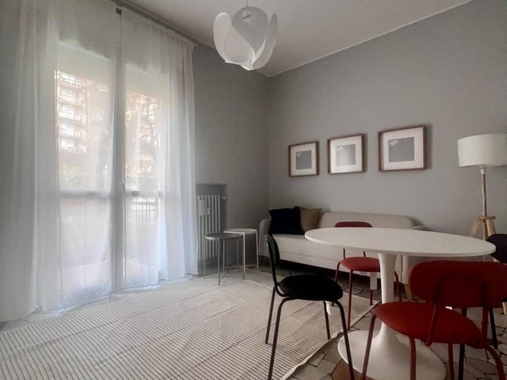 Appartamento a Milano in Via Vincenzo Giordano Orsini, 6 - Foto 1