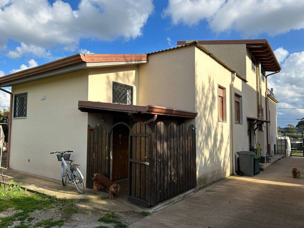 Appartamento a Aprilia in Via Vallelata - Foto 3