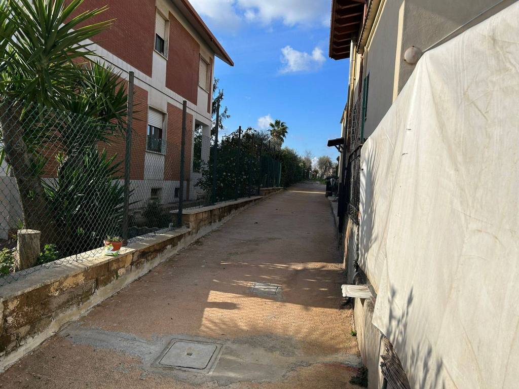 Appartamento a Aprilia in Via Vallelata - Foto 5