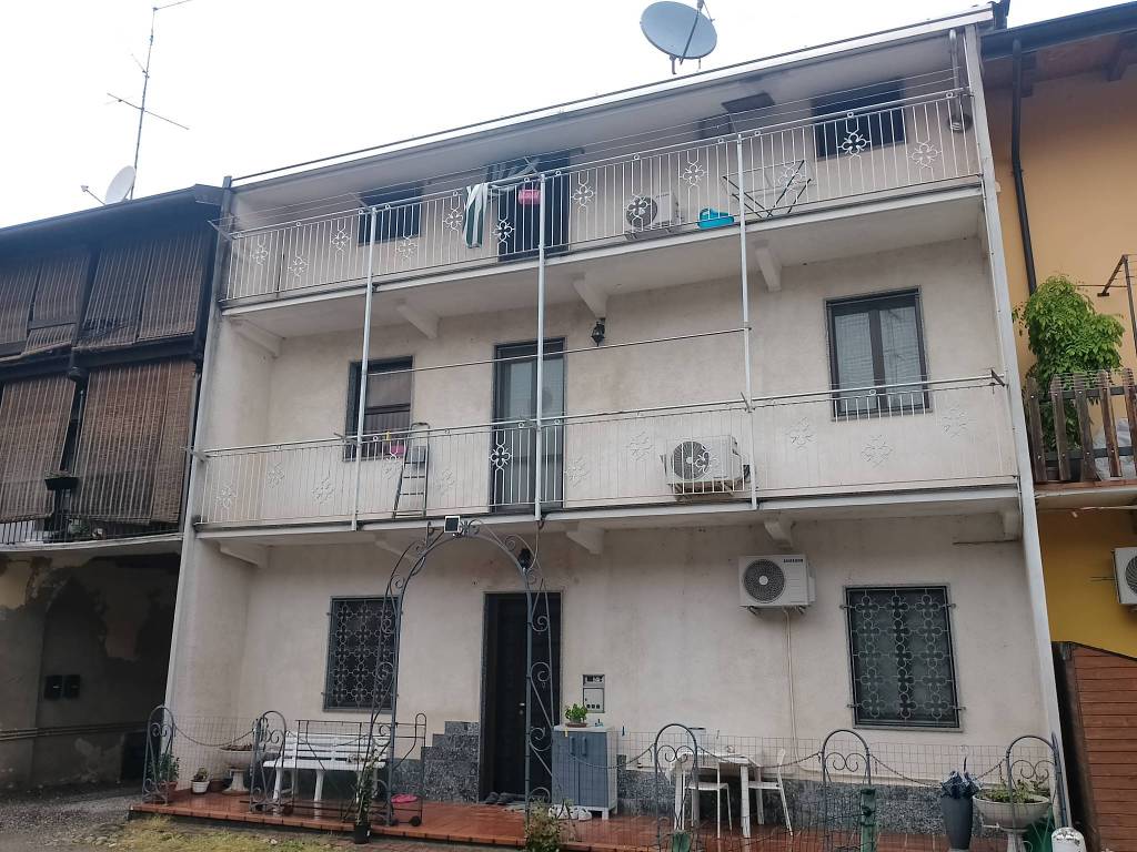 Casa indipendente a Cameri in Via Novara - Foto 3