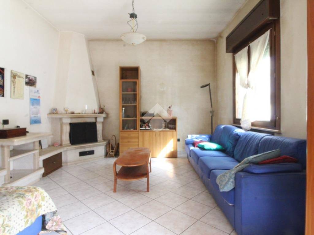 Casa indipendente a Cesena in Via Marmirolo, 108 - Foto 4