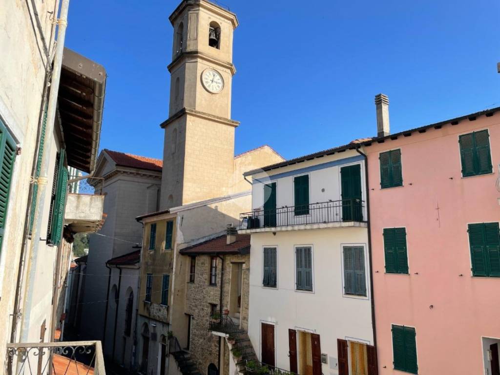 Appartamento a Bajardo in PIAZZA DE SONNAZ, 13 - Foto 2