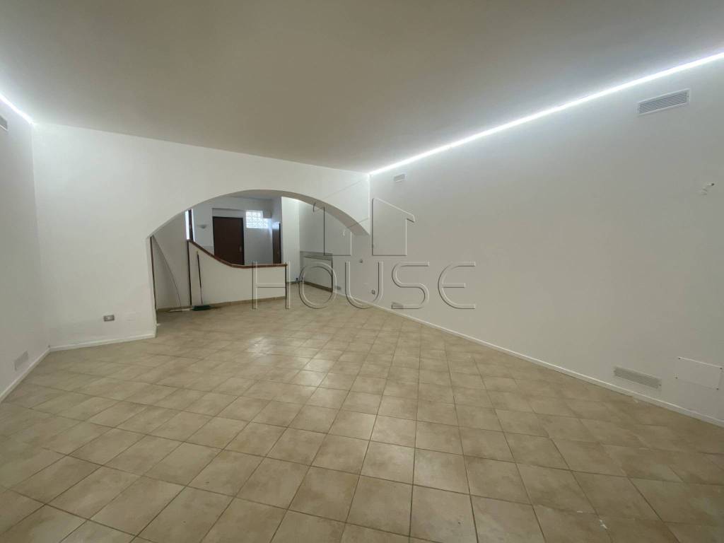 Appartamento a Umbertide in Via Dante Alighieri - Foto 2