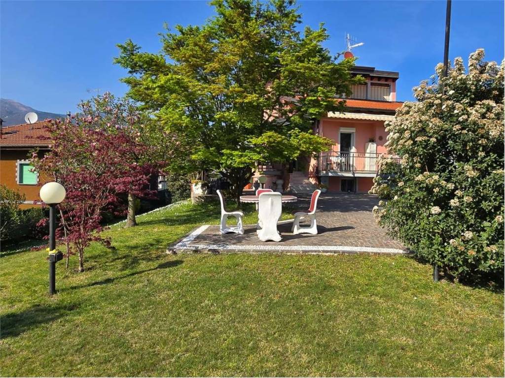 Villa a Verbania in Via Bagnolini, 8 - Foto 3