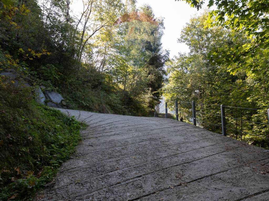 Terreno a Fusine in LOCALITA' VALMADRE - Foto 4