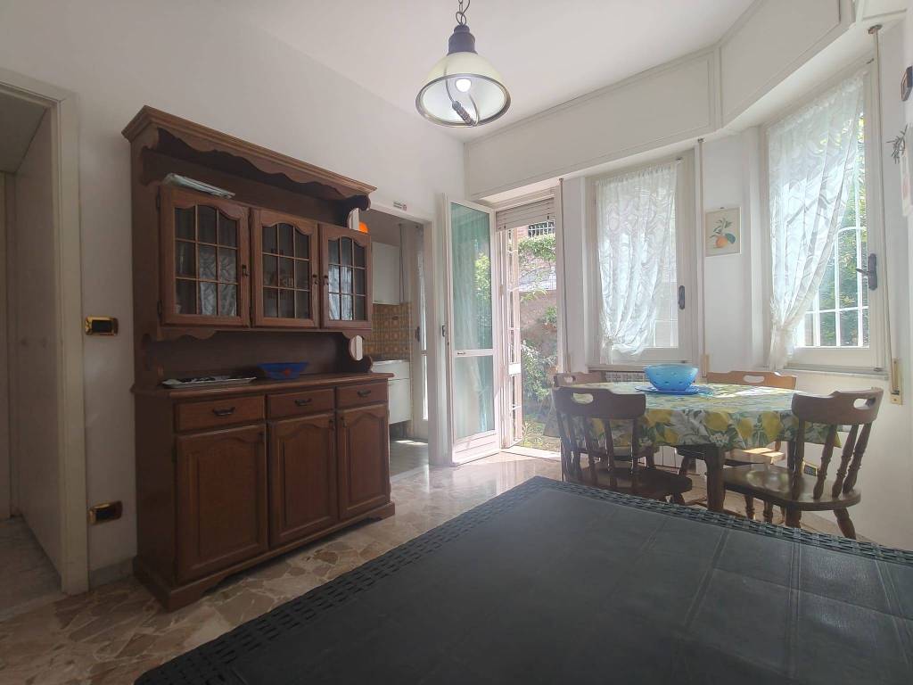 Appartamento a Borgio verezzi in Via Vittorio Veneto - Foto 2
