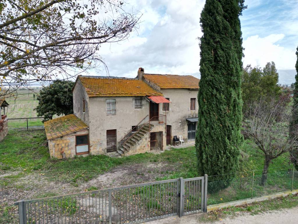 Rustico / casale a Assisi in Strada Provinciale di Tordandrea - Foto 3