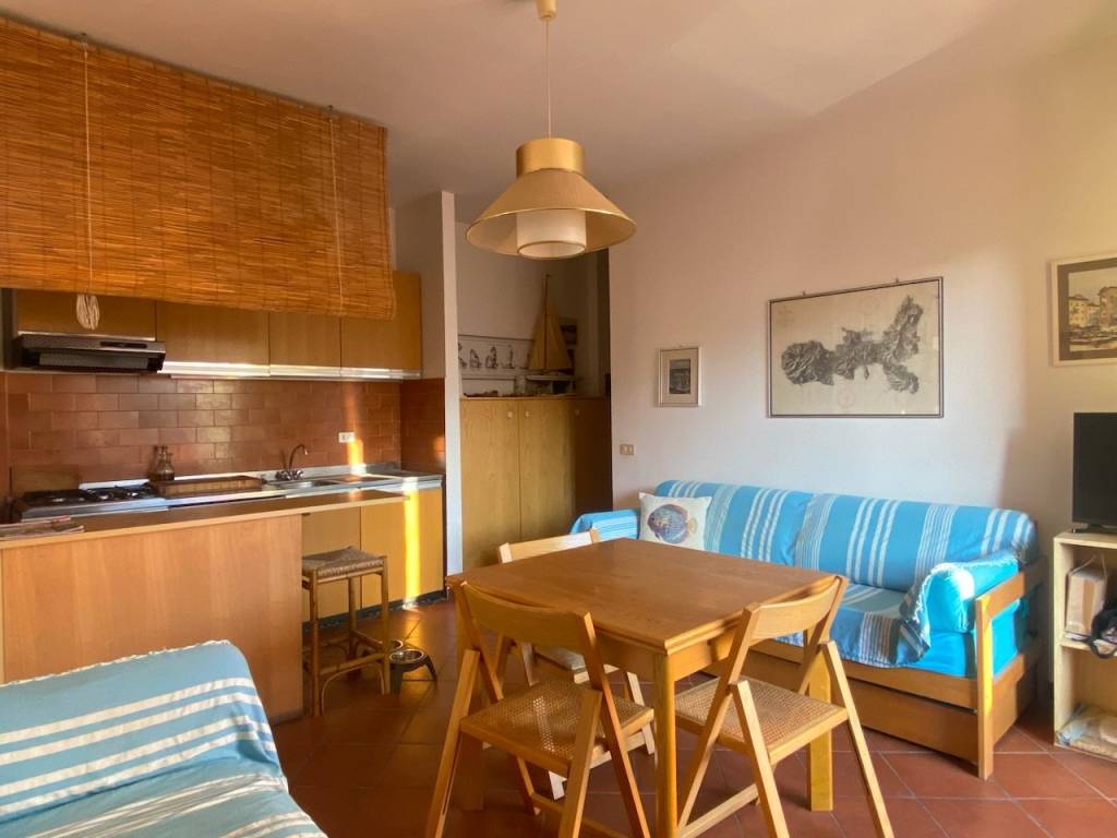 Appartamento a Marciana marina in Viale Llewelyn Lloyd - Foto 4