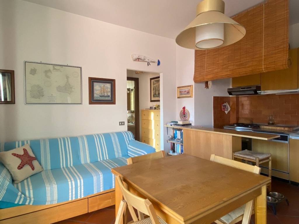 Appartamento a Marciana marina in Viale Llewelyn Lloyd - Foto 5