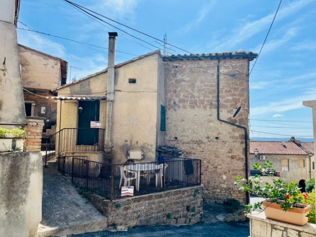 Appartamento a Collevecchio in POGGIO SOMMAVILLA - Foto 2