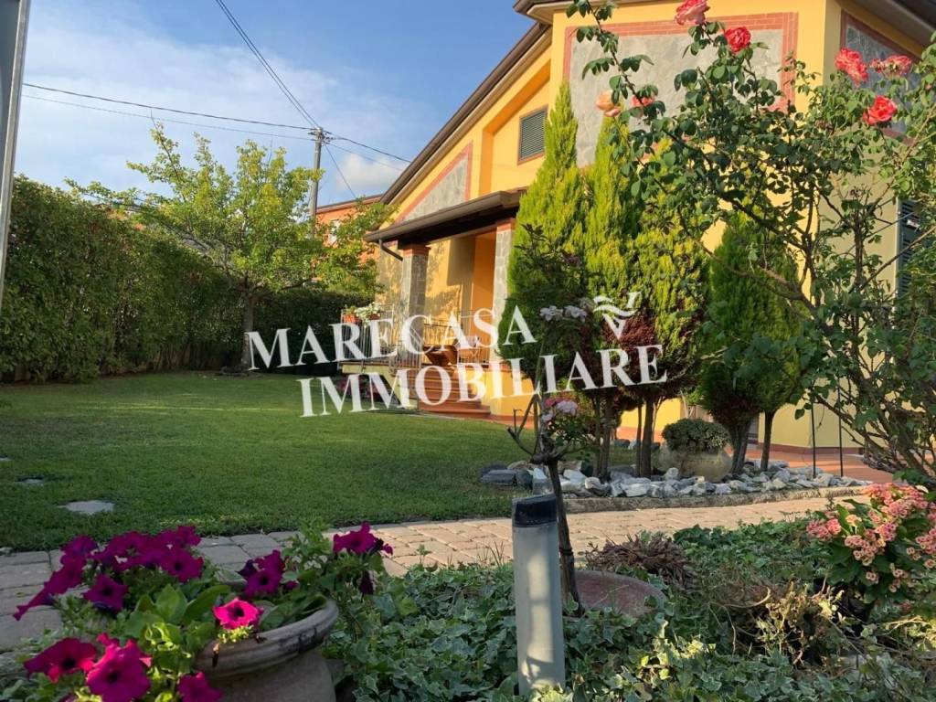 Villetta a schiera a Castelnuovo magra - Foto 3