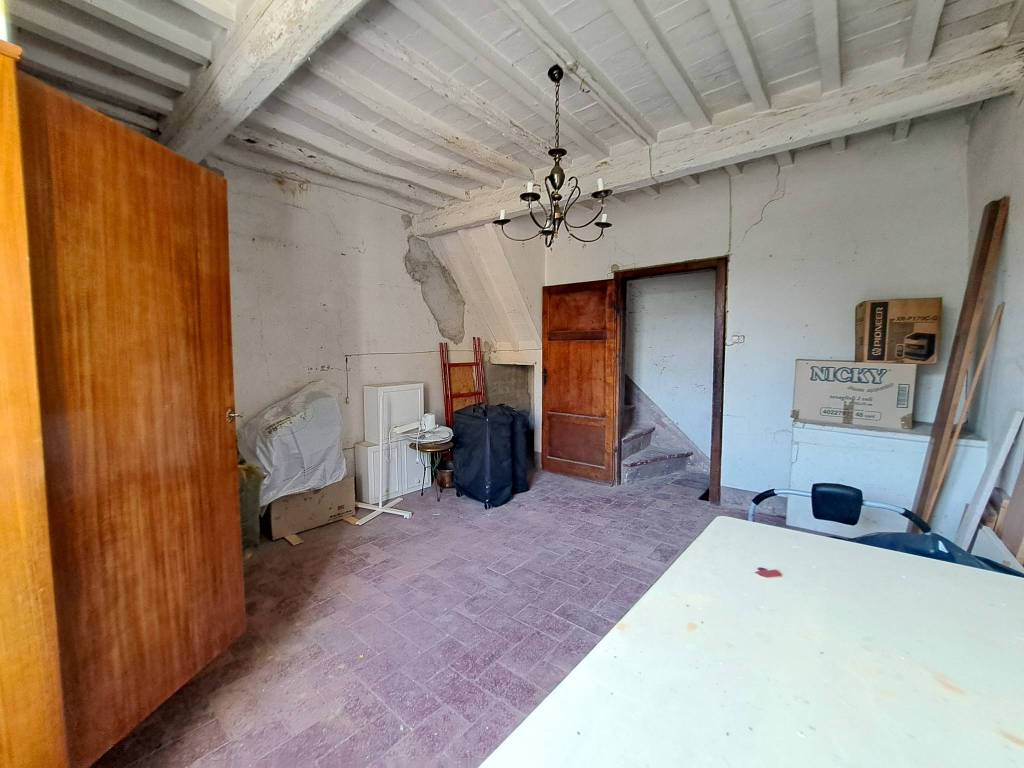 Casa indipendente a Lucca in Via del Ponte Guasperini - Foto 4