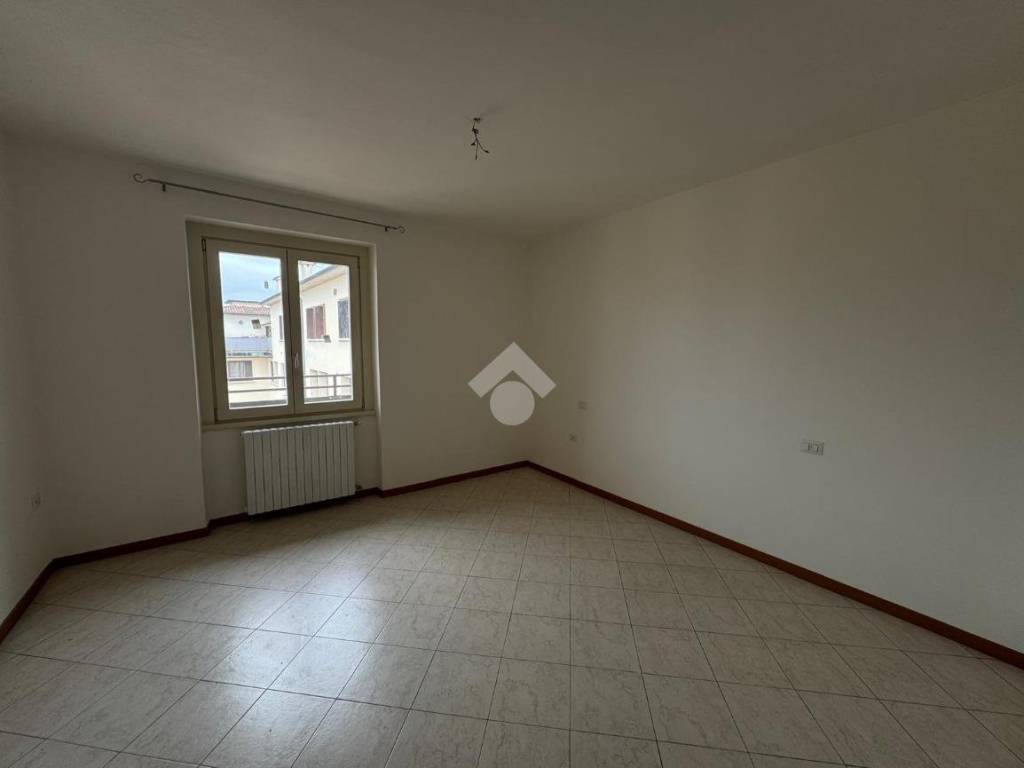 Appartamento a Castel goffredo in Viale Monte Grappa - Foto 5