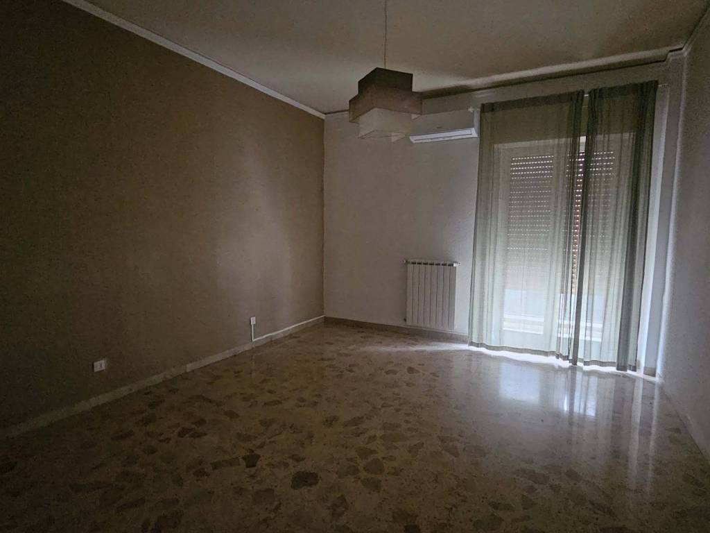 Appartamento a Ragusa in Vico Fratelli Cairoli - Foto 3