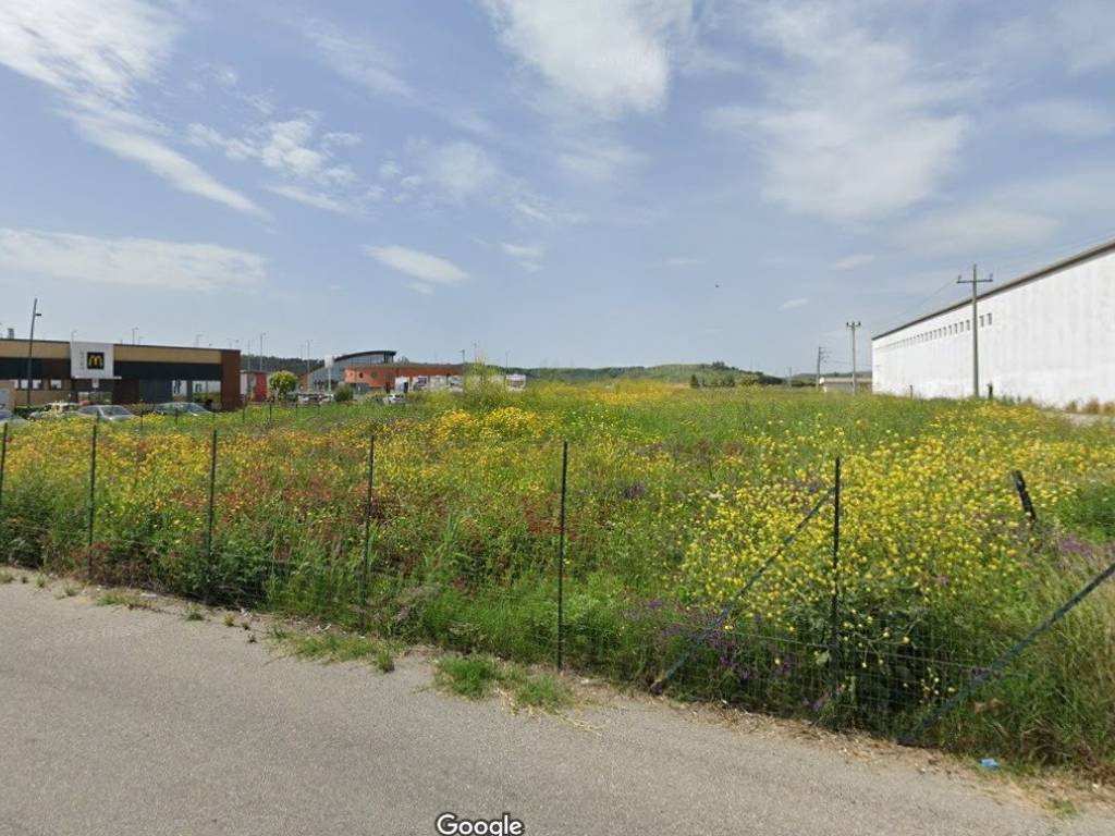 Terreno a Crotone in Strada Statale Silana Crotonese - Foto 3