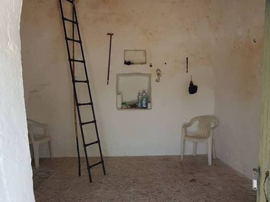 Rustico / casale a Ceglie messapica in Contrada Carbone Montagnulo - Foto 4