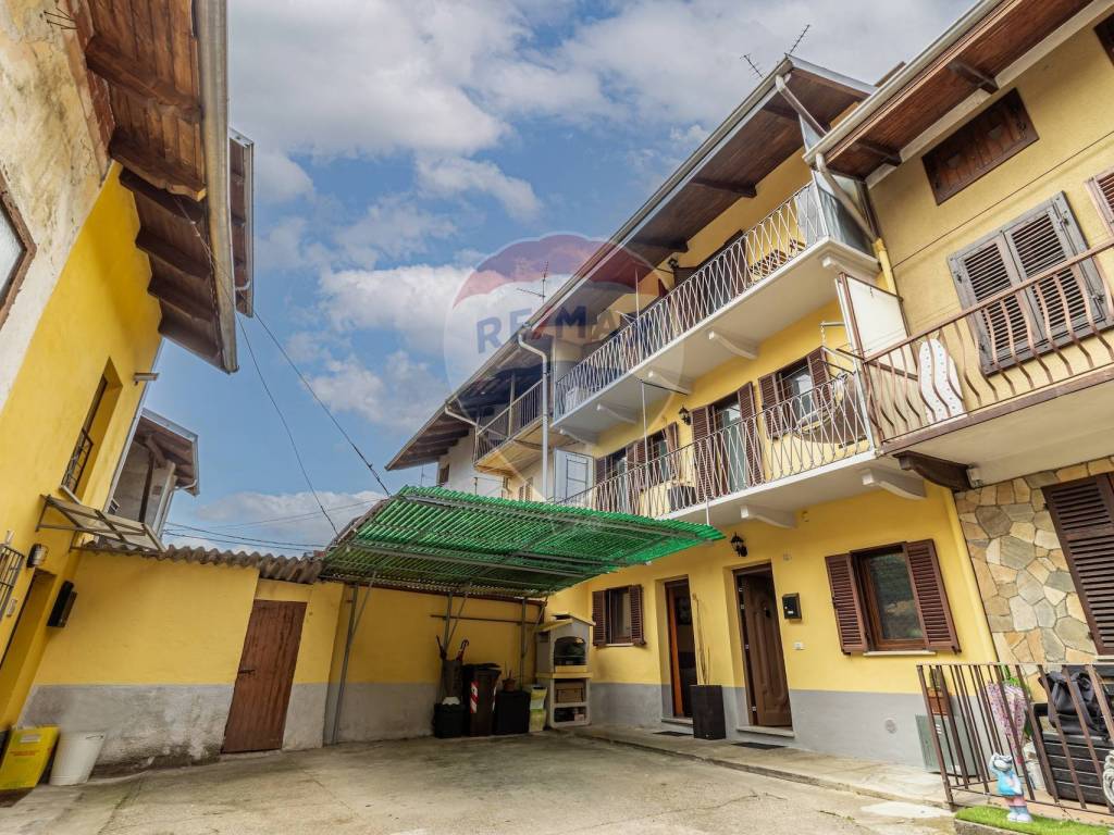 Casa indipendente a Ponderano in Via Alfonso Lamarmora - Foto 1
