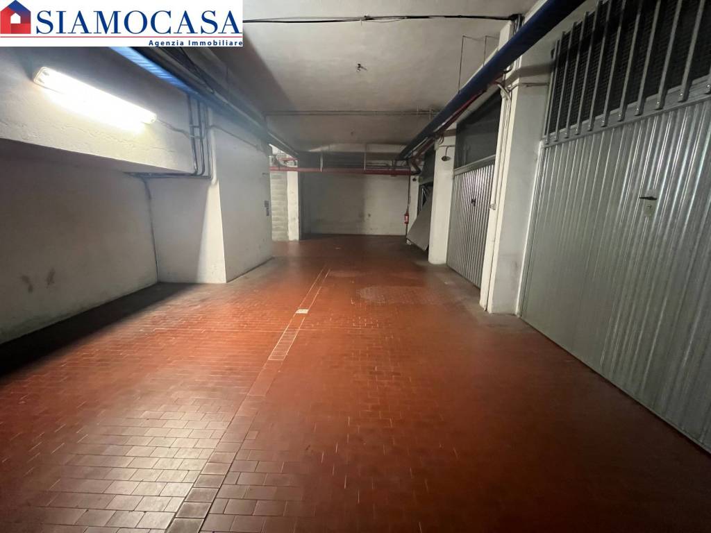 Box / garage a Alessandria in Via Trotti, 41 - Foto 2