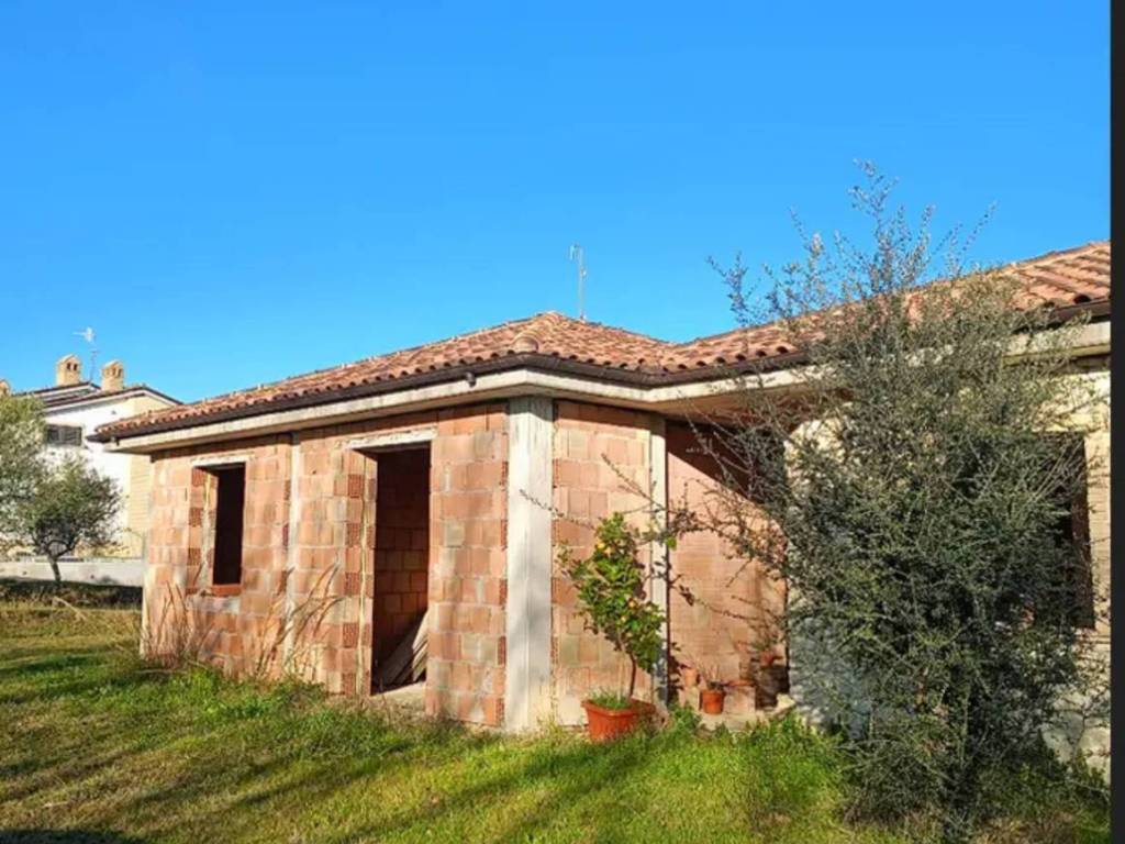 Villa a Larino in Contrada Colle Silvano - Foto 2