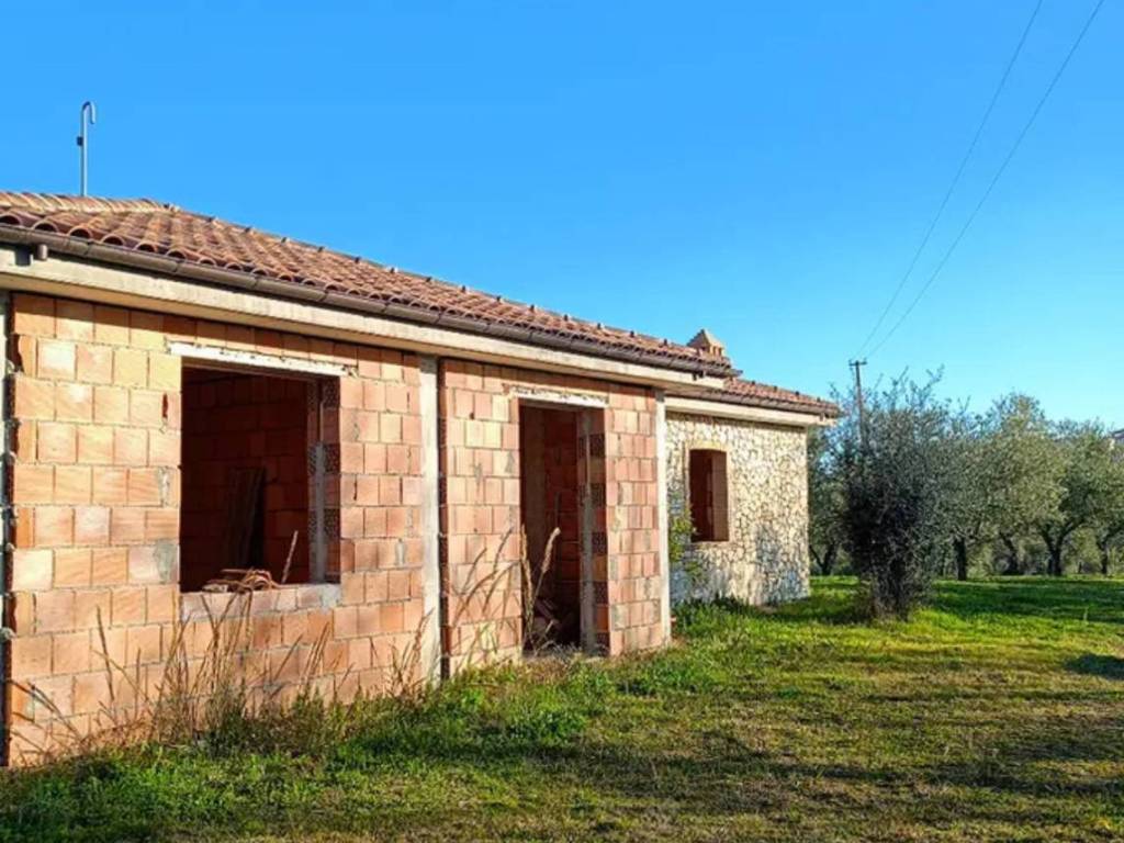 Villa a Larino in Contrada Colle Silvano - Foto 5