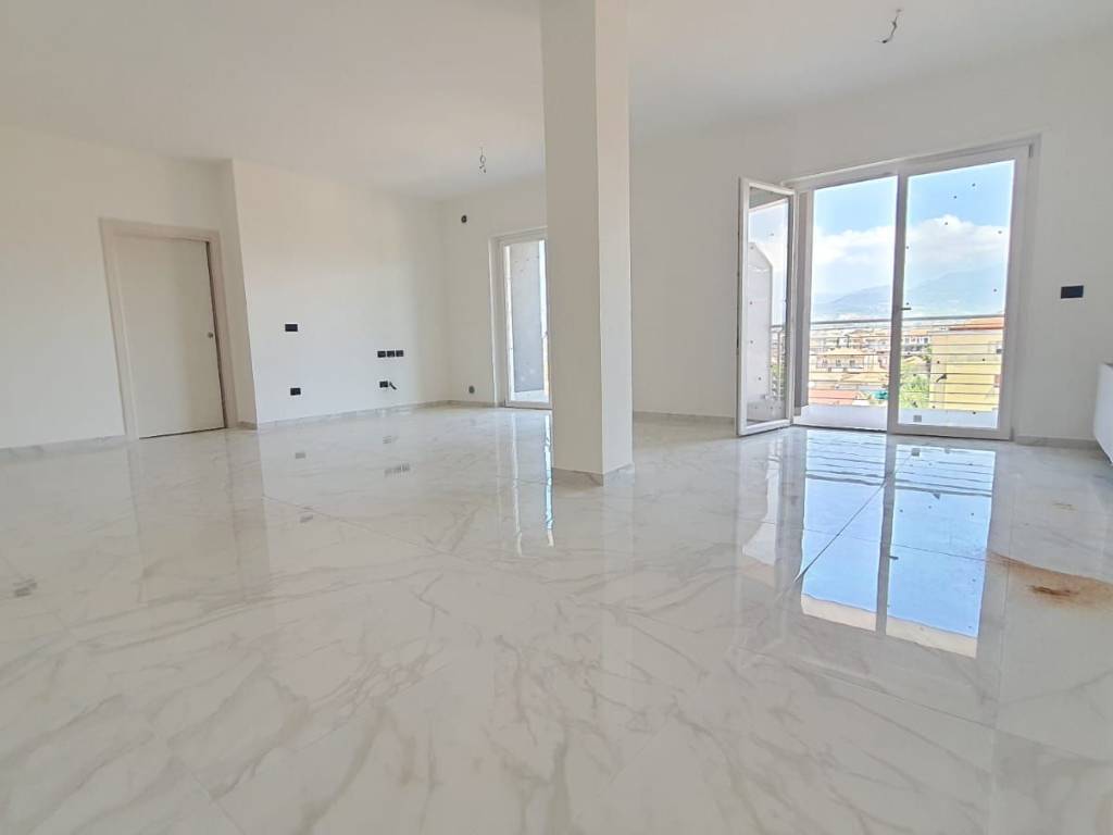 Attico / mansarda a Bellizzi - Foto 2